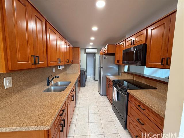 property at 94-368 Kapuahi St