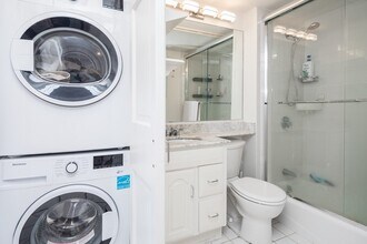 221 W Newton St, Unit 4 in Boston, MA - Building Photo - Building Photo