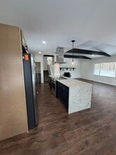 7980 Newark Rd in Mount Vernon, OH - Building Photo - Building Photo