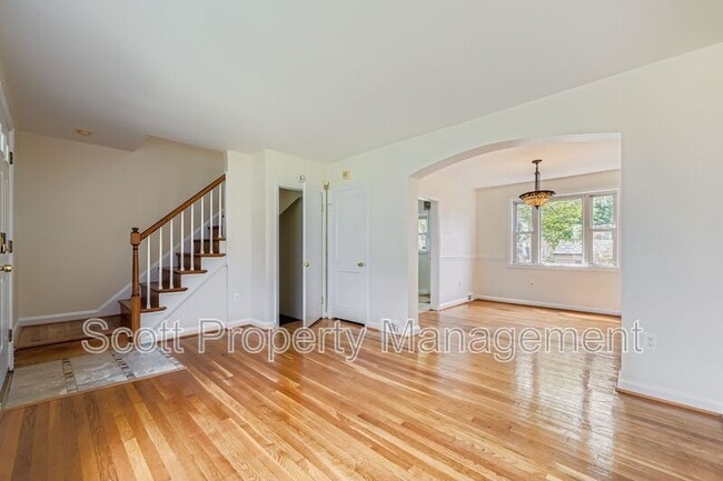 1333 Cedarcroft Rd in Baltimore, MD - Building Photo - Building Photo