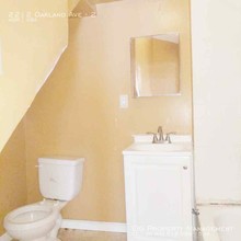 2212 Oakland Ave-Unit -2 in Minneapolis, MN - Building Photo - Building Photo