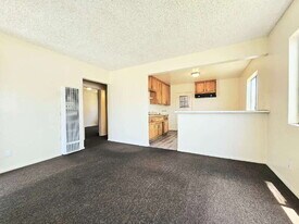 8866 Wall St in Los Angeles, CA - Building Photo