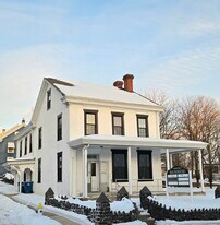 225 N Main St in Sellersville, PA - Building Photo