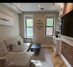 123 Willow Ave in Hoboken, NJ - Foto de edificio - Building Photo