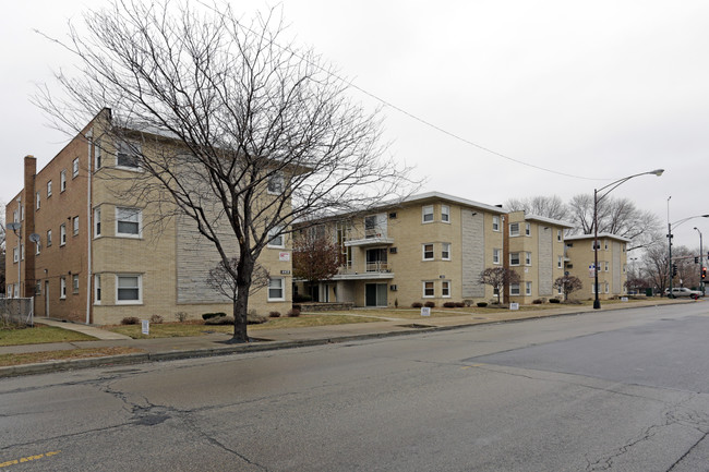 4400-4418 W 55th St in Chicago, IL - Building Photo - Building Photo