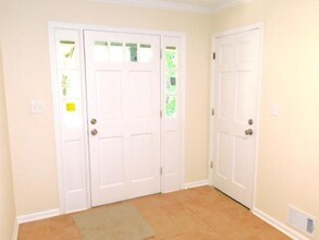 2817 Thornridge Dr in Doraville, GA - Building Photo - Building Photo