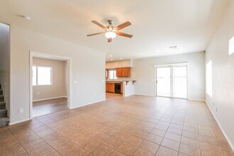 485 E Placita Fanega in Sahuarita, AZ - Building Photo - Building Photo