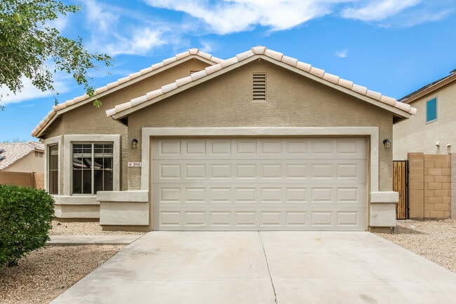 property at 3910 N 125th Dr