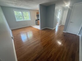 711 Plainfield Ave in Plainfield, NJ - Building Photo