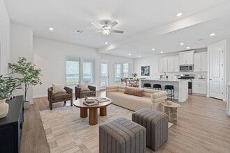 529 Leeward Pass in Leander, TX - Building Photo - Building Photo