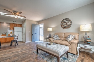 Wall Street Senior Living in Wentzville, MO - Building Photo - Building Photo