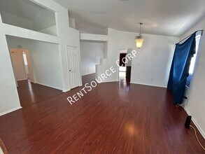 39914 Milan Dr in Palmdale, CA - Building Photo - Building Photo
