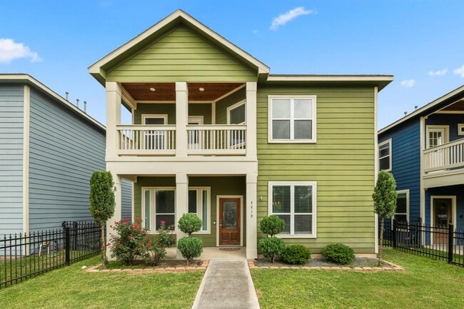 property at 4610 Cashel Glen Dr