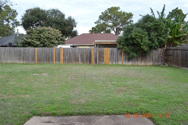 16430 Canario Dr in Houston, TX - Foto de edificio - Building Photo