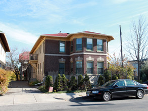 1416 W 34th St in Minneapolis, MN - Building Photo - Building Photo