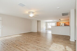 43680 Bedford Dr in Maricopa, AZ - Building Photo - Building Photo