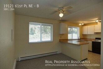 19121 61st Pl NE in Kenmore, WA - Building Photo - Building Photo