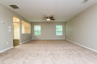 2770 Mayfair Dr in Cumming, GA - Building Photo - Building Photo