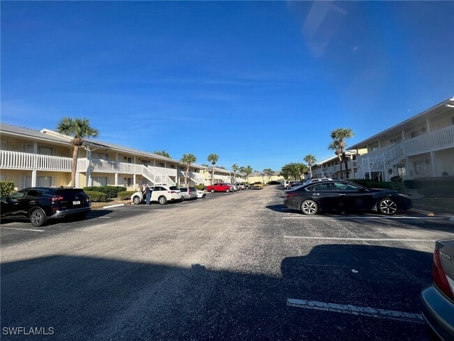 property at 4603 Bayshore Dr