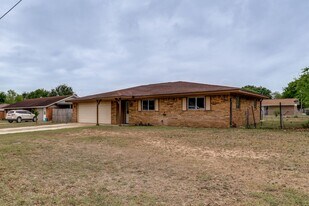 146 Trail Wood in New Braunfels, TX - Building Photo