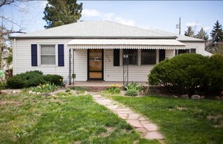 470 S Pierson ST in Lakewood, CO - Building Photo