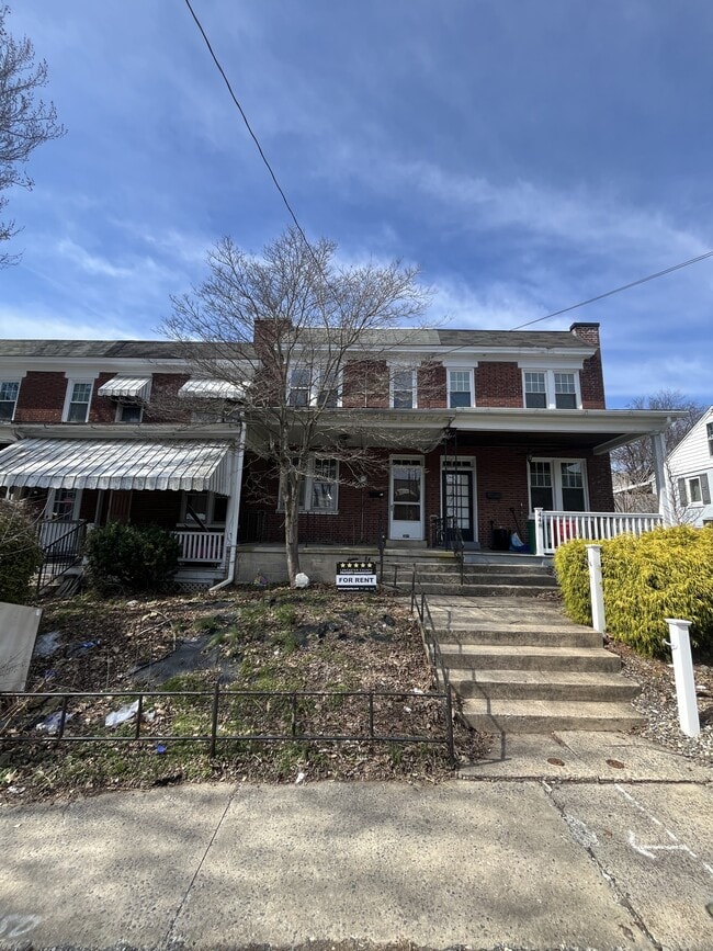 property at 450 New Dorwart St