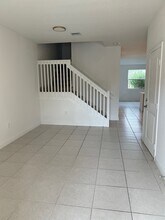 12909 NW 23rd Pl in Miami Shores, FL - Building Photo - Building Photo