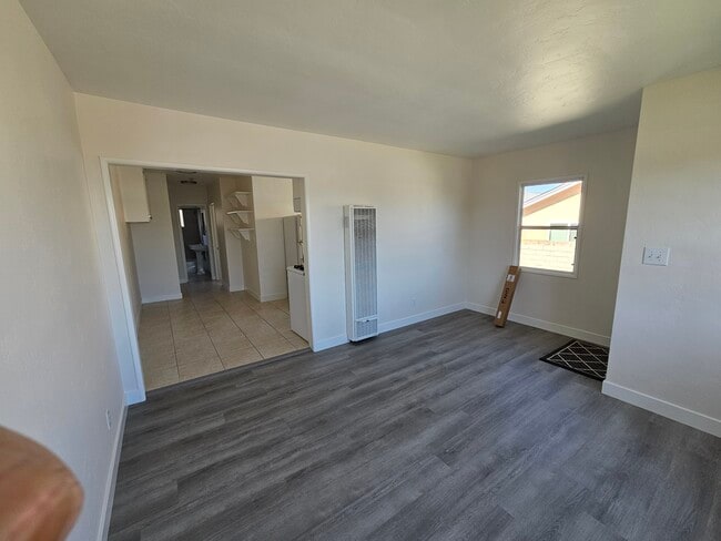 25515 Senator Ave in Harbor City, CA - Building Photo - Building Photo