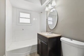 815 W 187th St in Glenwood, IL - Building Photo - Building Photo