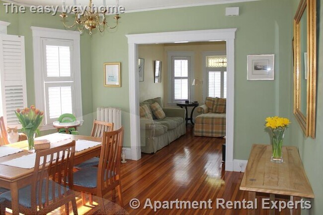 25 Leonard St in Somerville, MA - Foto de edificio - Building Photo