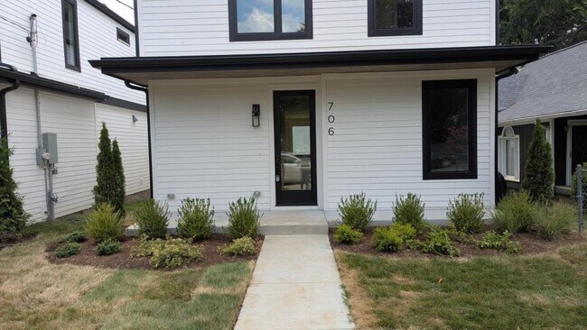 706 Stockell St in Nashville, TN - Building Photo - Building Photo