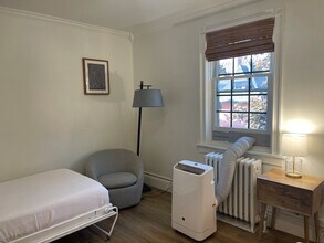 90 N Pearl St in Buffalo, NY - Building Photo - Building Photo