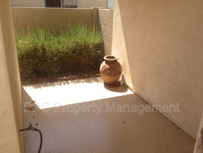 12226 W Ironwood St in El Mirage, AZ - Building Photo - Building Photo