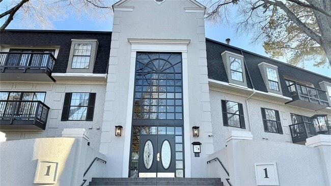 property at 1104 Pine Heights Dr NE