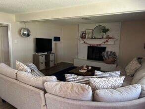 4809 8th St in Lubbock, TX - Foto de edificio - Building Photo