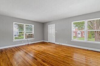 408 N Mendenhall St in Greensboro, NC - Building Photo - Building Photo