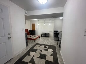 1014 E 82nd St, Unit Apt#B-1 in Brooklyn, NY - Building Photo - Building Photo