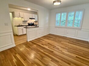 155 Heritage Hill Rd in New Canaan, CT - Building Photo - Building Photo