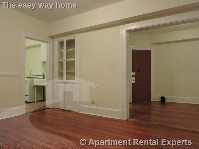 885 Massachusetts Ave in Cambridge, MA - Building Photo - Building Photo