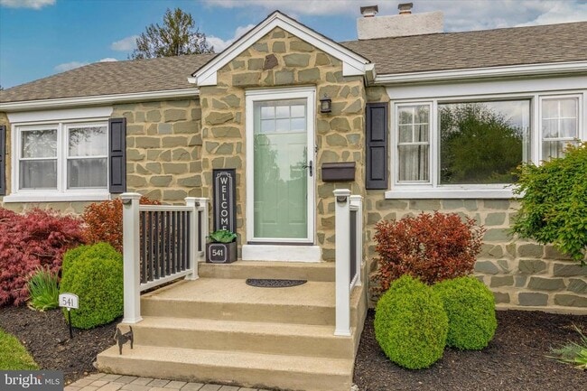 541 Dorothy Ln in West Chester, PA - Building Photo - Building Photo