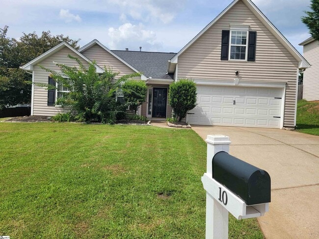 10 Crestbrook Dr in Greenville, SC - Building Photo - Building Photo