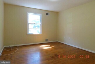 8691 Old Dumfries Rd in Catlett, VA - Building Photo - Building Photo