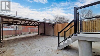 783-783 Dufferin St in Toronto, ON - Building Photo - Building Photo