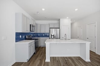 6668 Lemon Ln in Wilmington, NC - Building Photo - Building Photo