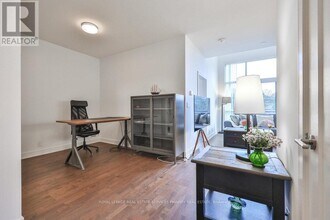 1575 Lakeshore Rd W in Mississauga, ON - Building Photo - Building Photo