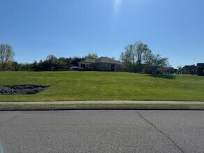 245 Cobblestone Landing in Mount Juliet, TN - Building Photo - Building Photo