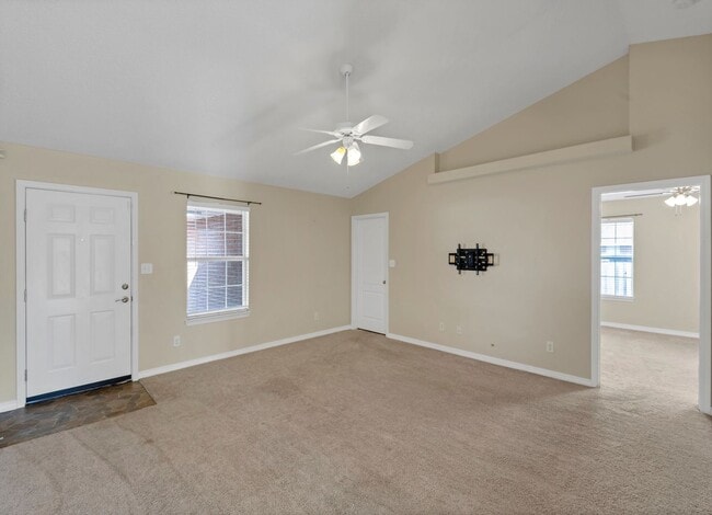 8959 Gristmill Way in Milton, FL - Building Photo - Building Photo