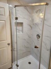 4921 Kester Ave in Sherman Oaks, CA - Building Photo - Building Photo