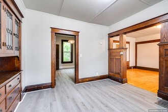 103 W Parkway Ave, Unit 103 in Oshkosh, WI - Building Photo - Building Photo