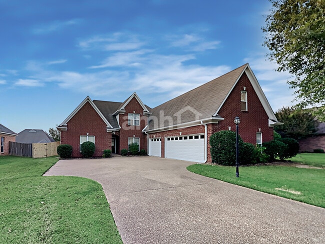 property at 1285 Macon Hall Rd